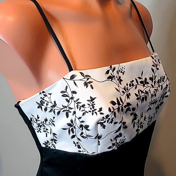 Vintage Prom Dress Gown 90s Corset‎ Lace Up Back Y2K Black White Whimsical - Picture 7 of 12